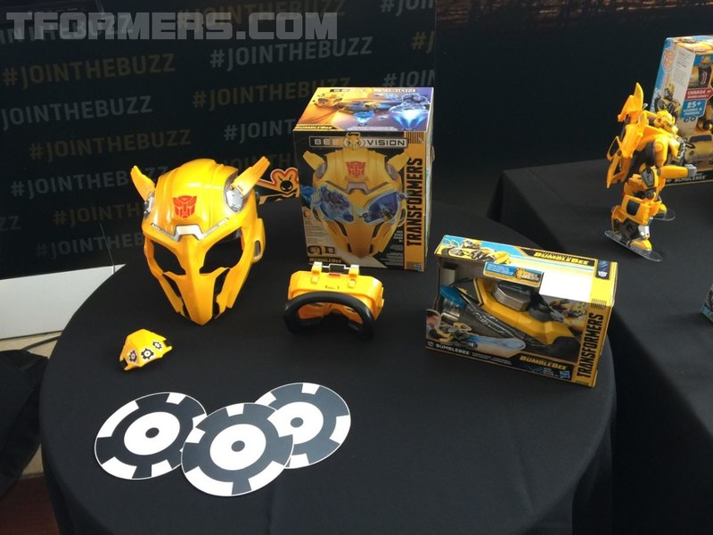 Sdcc 2018 New Bumblebee Energon Igniters Movie Toys From Hasbro  (14 of 49)